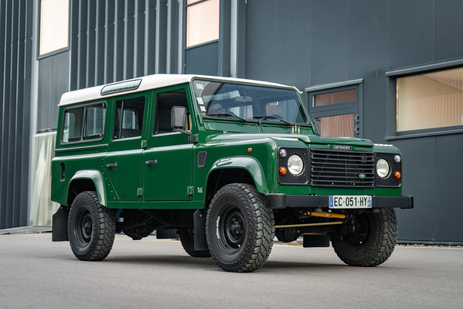 Coniston Green 1996 Defender 110 300tdi