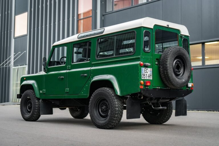 Coniston Green 1996 Defender 110 300tdi