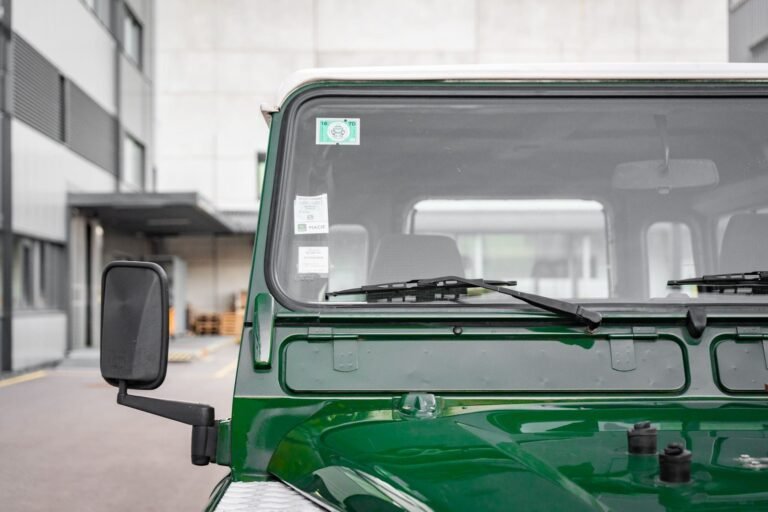 Coniston Green 1996 Defender 110 300tdi