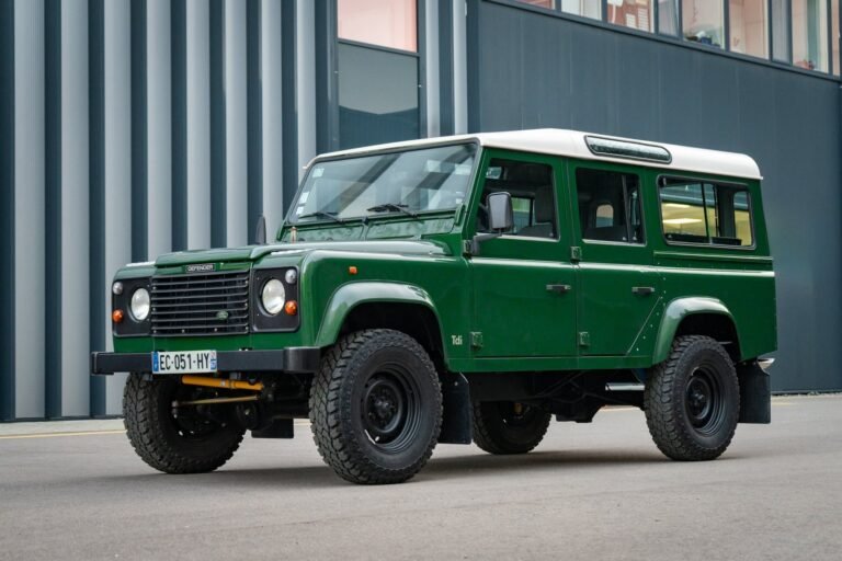 Coniston Green 1996 Defender 110 300tdi