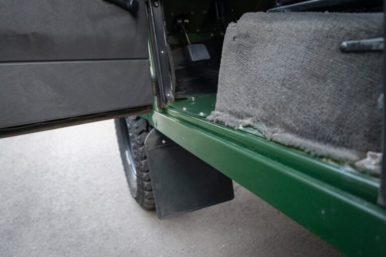 Coniston Green 1996 Defender 110 300tdi