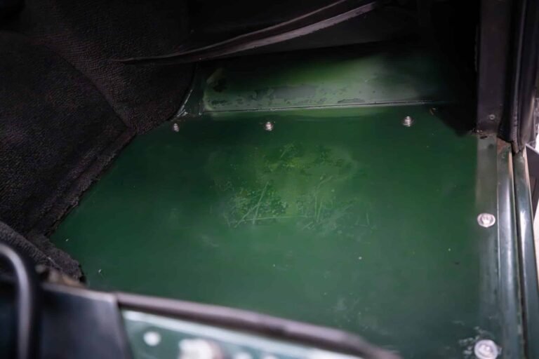 Coniston Green 1996 Defender 110 300tdi