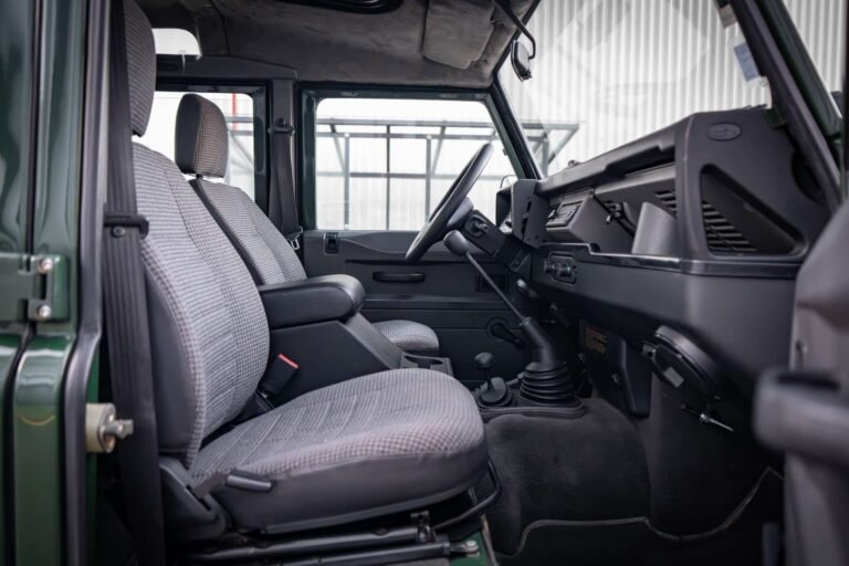 Coniston Green 1996 Defender 110 300tdi