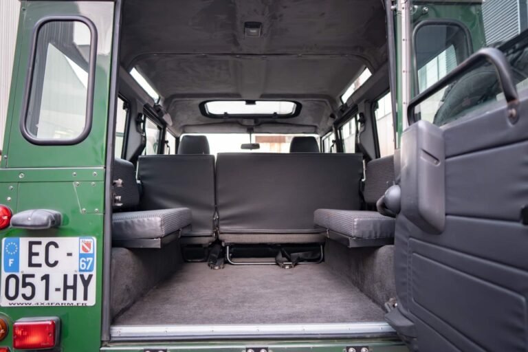 Coniston Green 1996 Defender 110 300tdi