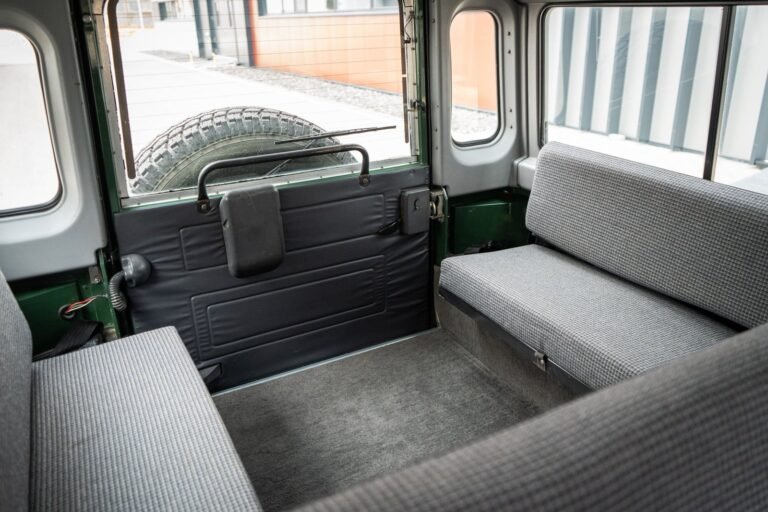 Coniston Green 1996 Defender 110 300tdi