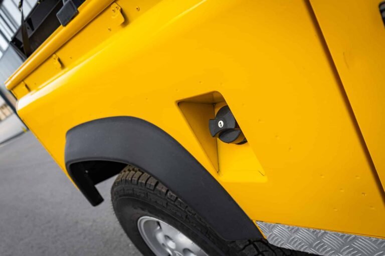 1996 Defender 90 Eastnor Edition (1 of 100)