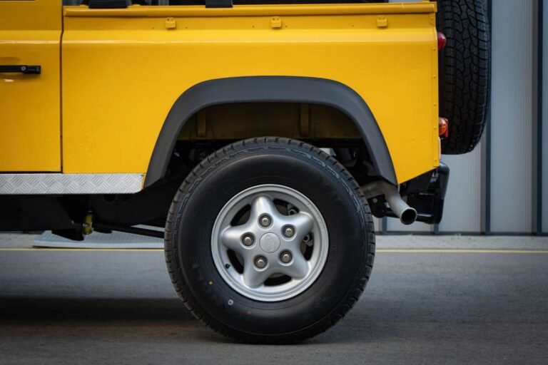 1996 Defender 90 Eastnor Edition (1 of 100)