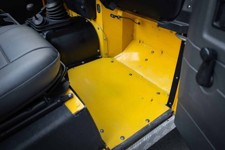 1996 Defender 90 Eastnor Edition (1 of 100)