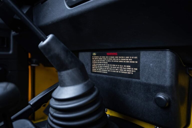 1996 Defender 90 Eastnor Edition (1 of 100)