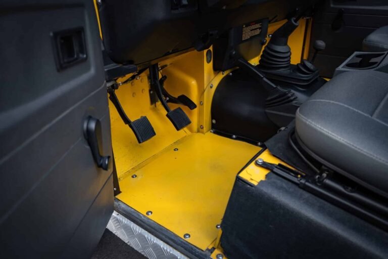 1996 Defender 90 Eastnor Edition (1 of 100)