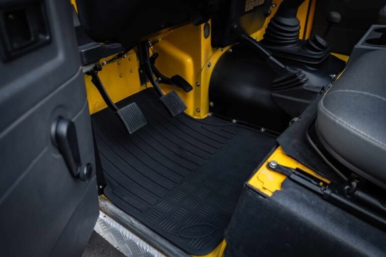 1996 Defender 90 Eastnor Edition (1 of 100)