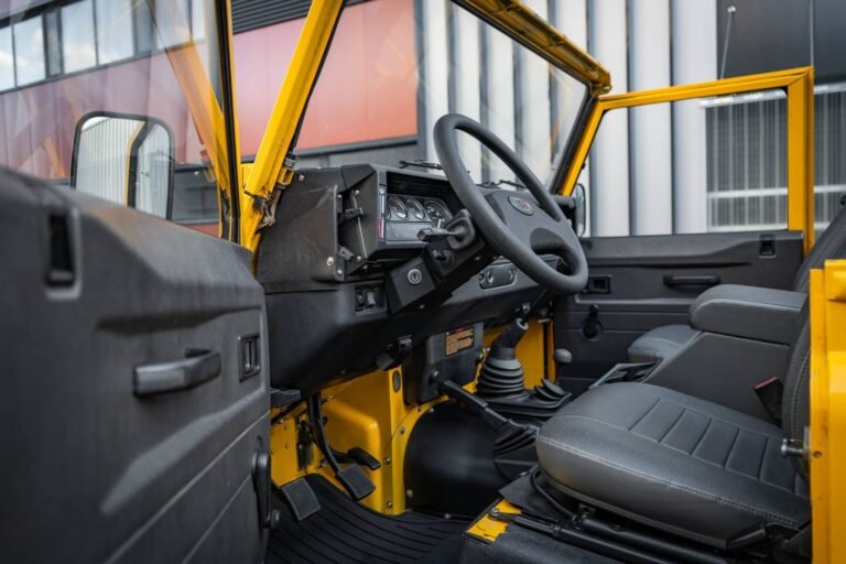 1996 Defender 90 Eastnor Edition (1 of 100)
