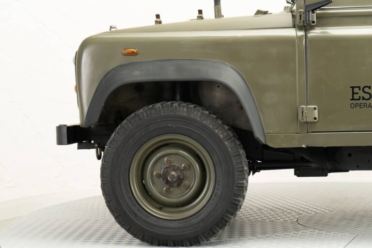 1999 Land Rover Defender 90 – Ex Italian Army ‘AR90’