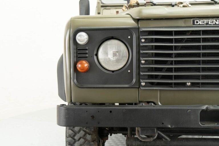 1999 Land Rover Defender 90 – Ex Italian Army ‘AR90’
