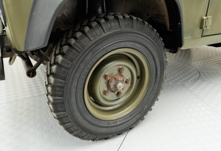 1999 Land Rover Defender 90 – Ex Italian Army ‘AR90’