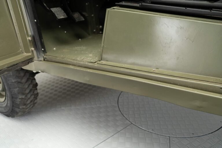 1999 Land Rover Defender 90 – Ex Italian Army ‘AR90’