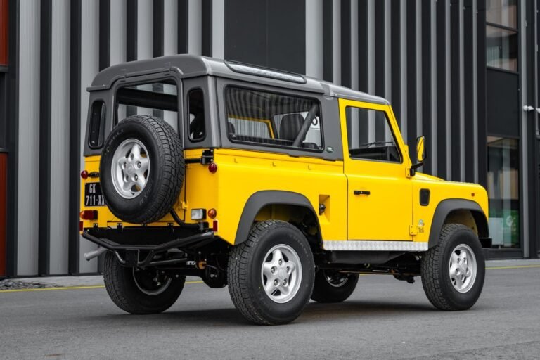 1996 Defender 90 Eastnor Edition (1 of 100)
