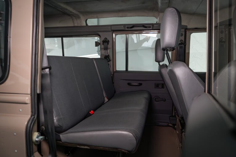 Arran Beige 1994 Defender 110 200tdi