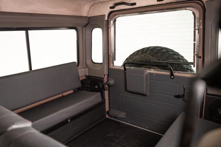 Arran Beige 1994 Defender 110 200tdi