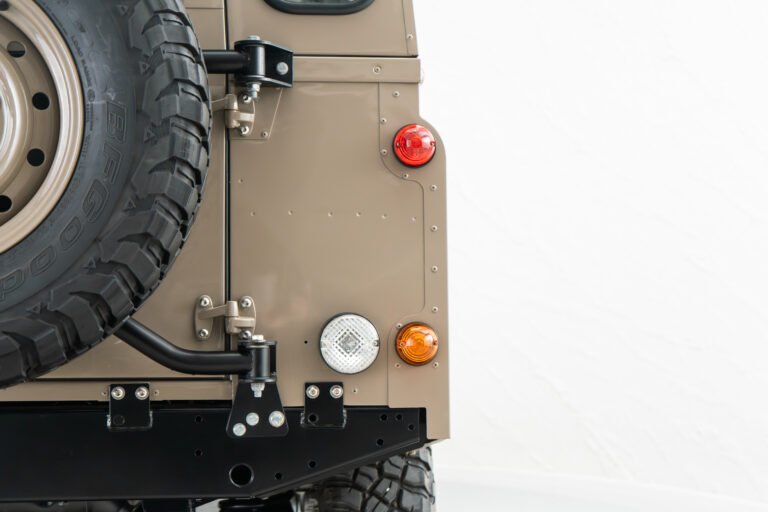 Arran Beige 1994 Defender 110 200tdi