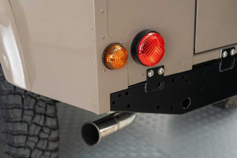 Arran Beige 1994 Defender 110 200tdi