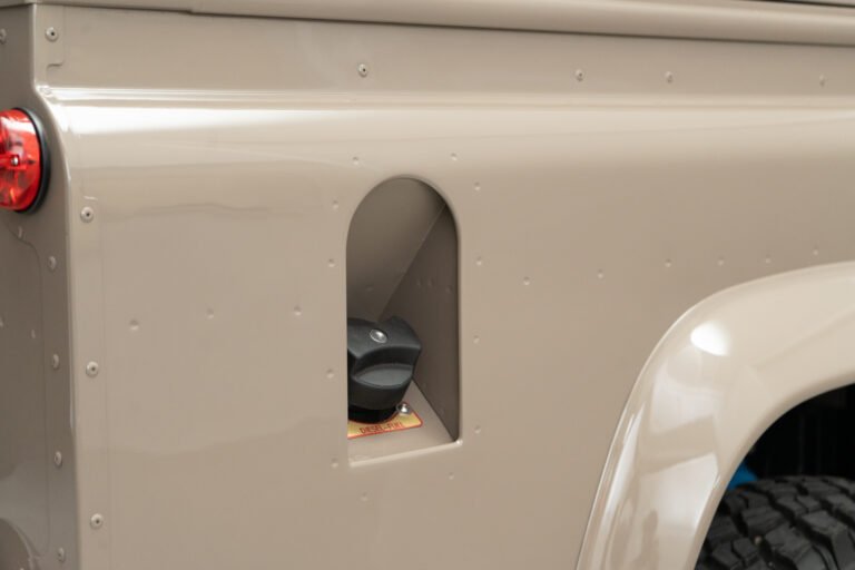 Arran Beige 1994 Defender 110 200tdi