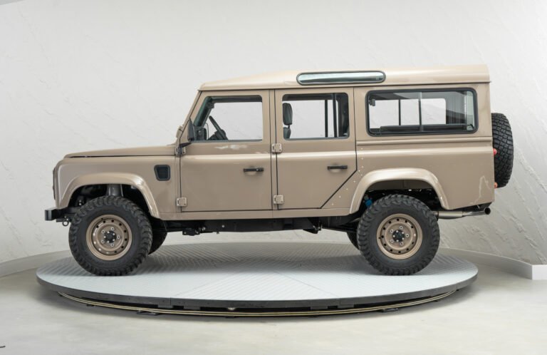 Arran Beige 1994 Defender 110 200tdi