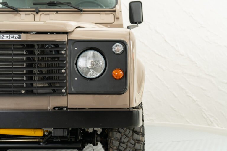 Arran Beige 1994 Defender 110 200tdi