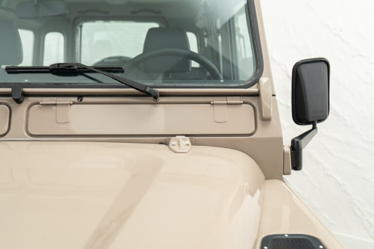 Arran Beige 1994 Defender 110 200tdi