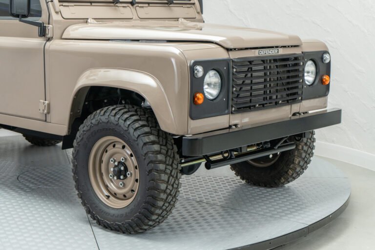 Arran Beige 1994 Defender 110 200tdi