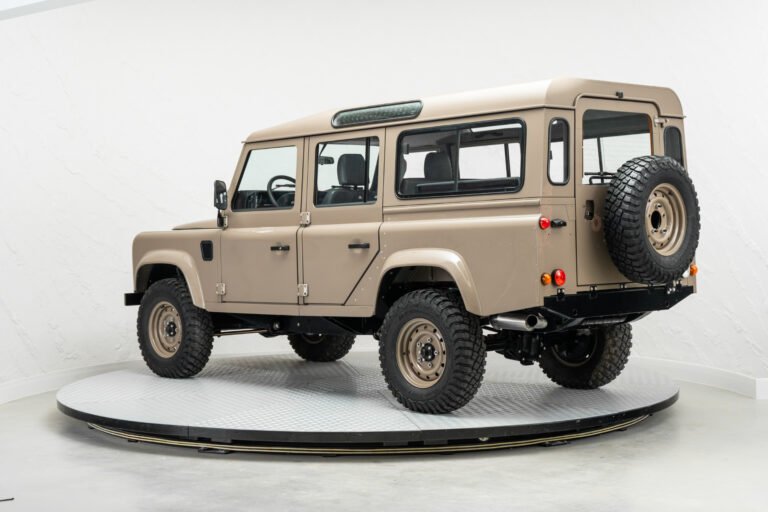 Arran Beige 1994 Defender 110 200tdi