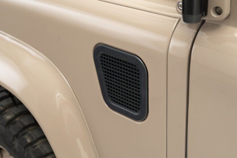 Arran Beige 1994 Defender 110 200tdi