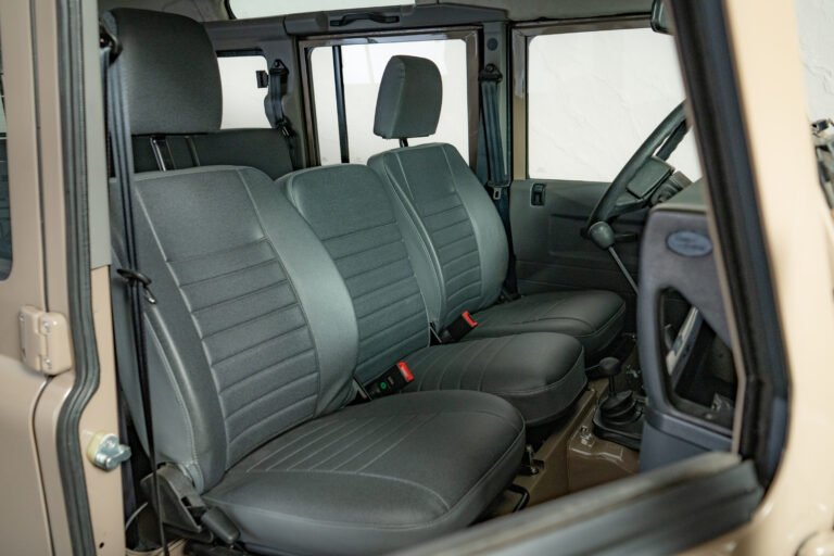 Arran Beige 1994 Defender 110 200tdi