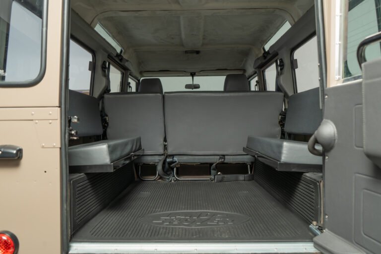 Arran Beige 1994 Defender 110 200tdi