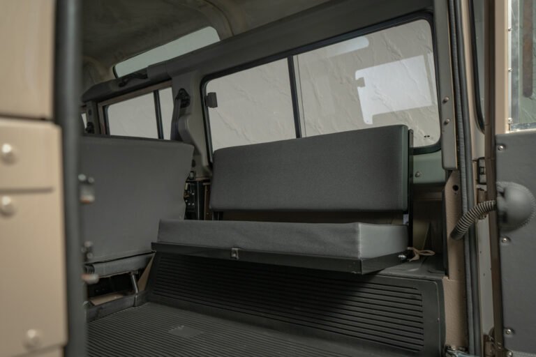 Arran Beige 1994 Defender 110 200tdi