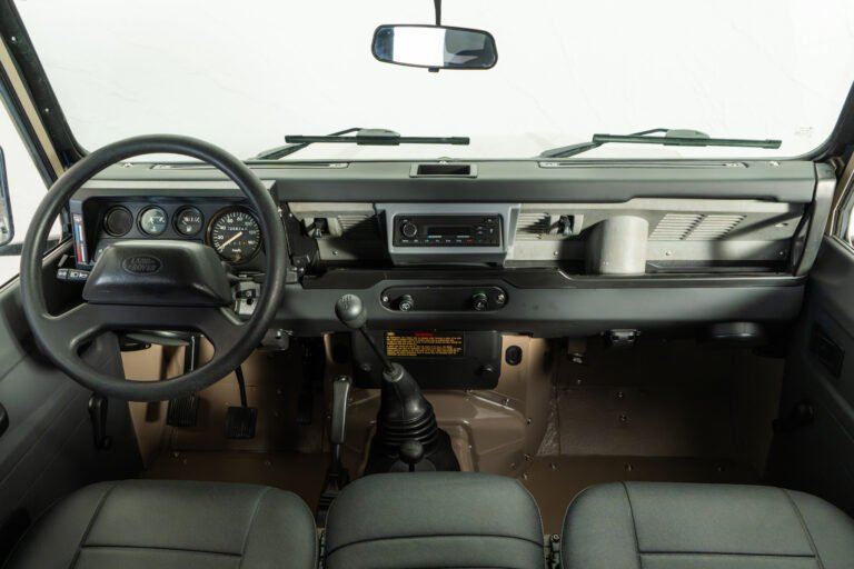Arran Beige 1994 Defender 110 200tdi