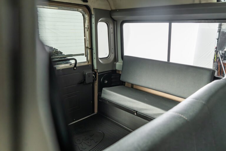 Arran Beige 1994 Defender 110 200tdi
